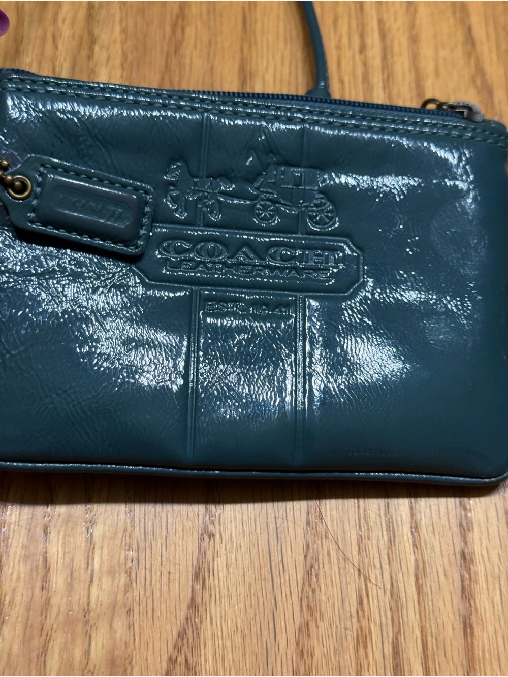 Coach Teal Blue Tattersall Patented Leather Horse & Carriage Wrislet - Picture 8 of 9